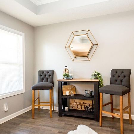 Once-In-A-Lifetime Coffee-Themed Stay For Up To 8 Clarksville Exterior photo