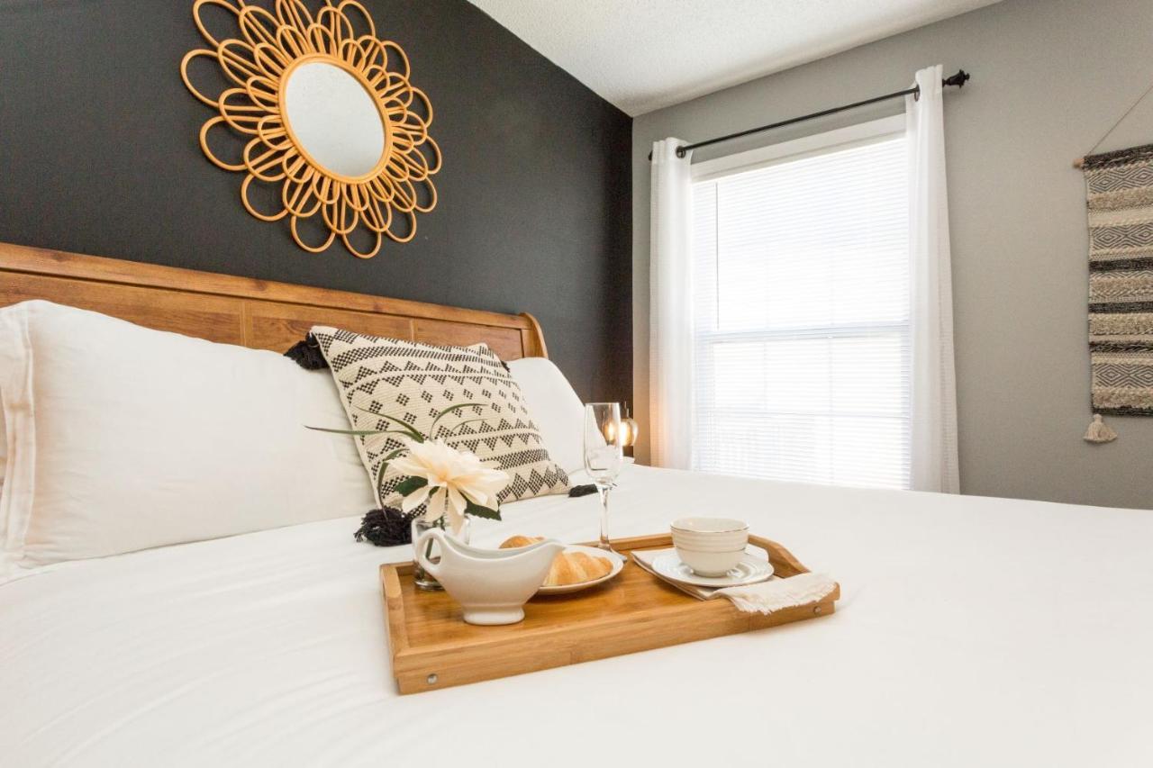 Once-In-A-Lifetime Coffee-Themed Stay For Up To 8 Clarksville Exterior photo